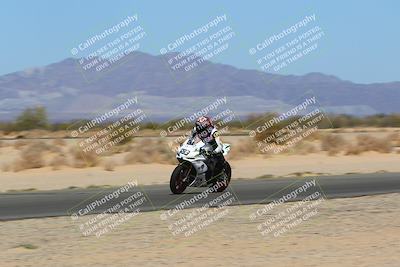 media/Apr-15-2022-Apex Assassins (Fri) [[9fb2e50610]]/Trackday Level 1/Session 2/Speed Shots/